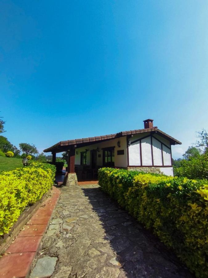 Basoeta Hébergement de vacances Baserri-Santa Ana